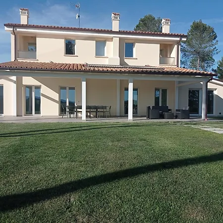 Casal Tra I Colli * Montemaggiore al Metauro