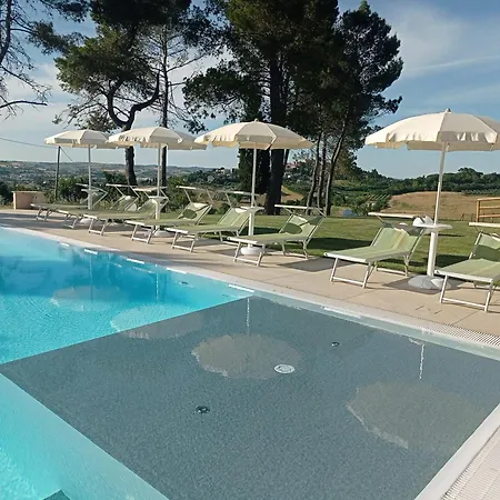 Casal Tra I Colli Holiday home *